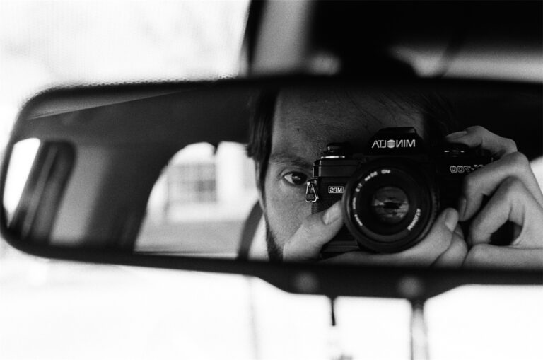 5 Frames with a Minolta X-700 and Tri-X - 35mmc