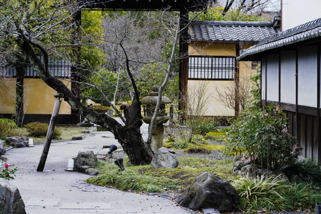 Higashi Honganji garden