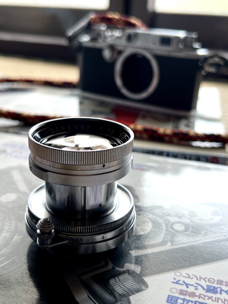 The Canon 50mm Serenar f/1.9 lens